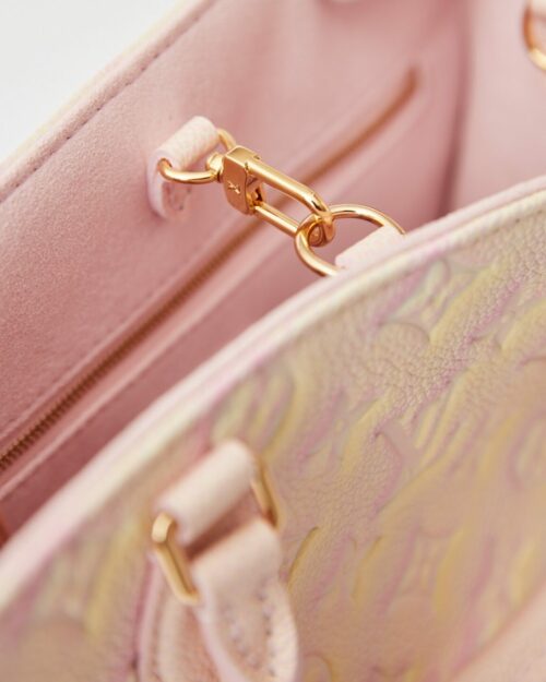 Louis Vuitton OnTheGo PM Light Pink Monogram