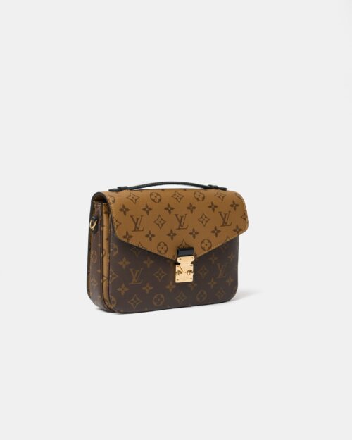 Louis Vuitton Pochette Metis Reverse