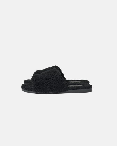 Hermès Peau Lainee Izmir Noir Sandals