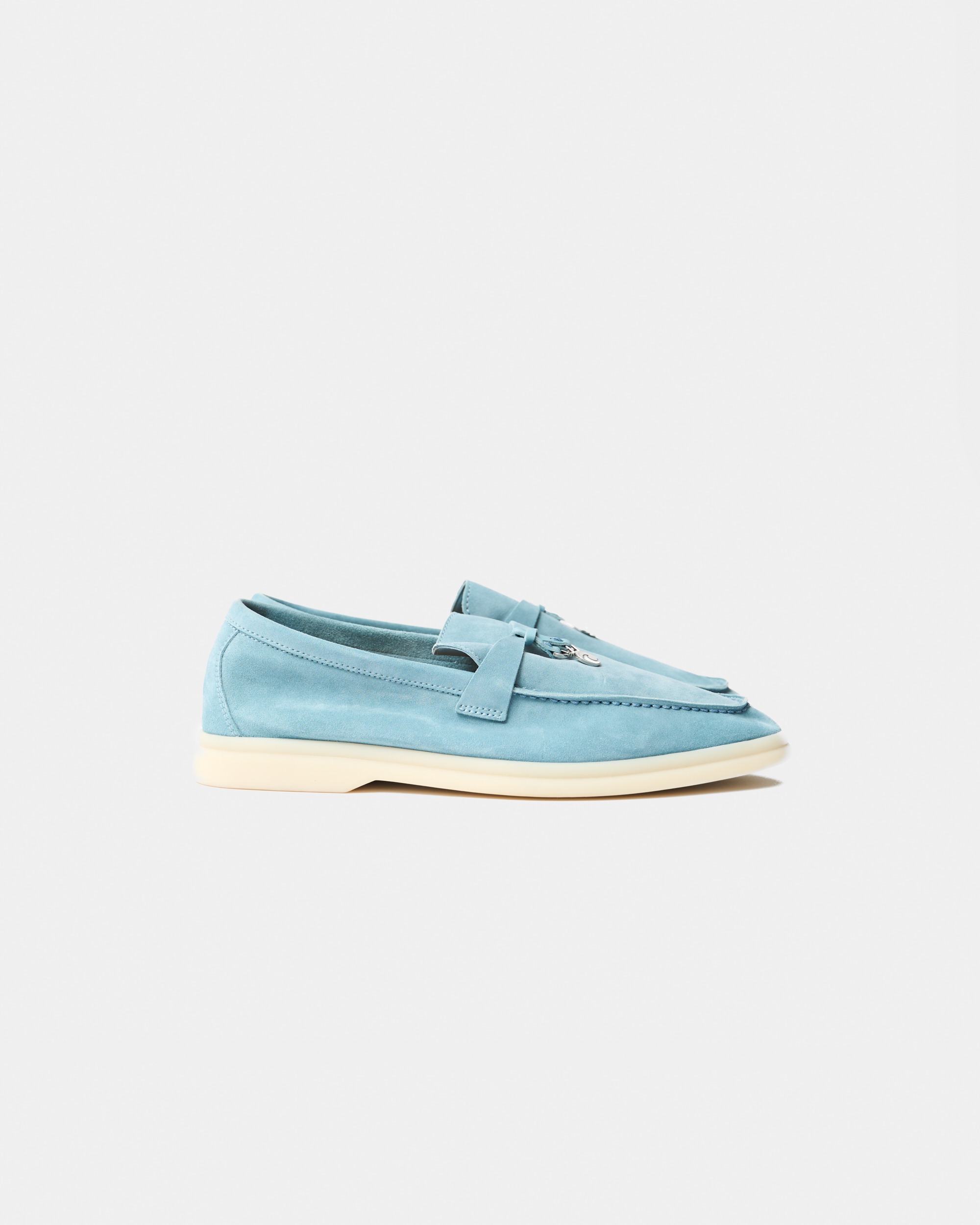 Baby blue discount loro piana