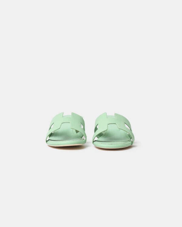 Hermès Oasis Vert Pomme Epsom Sandals
