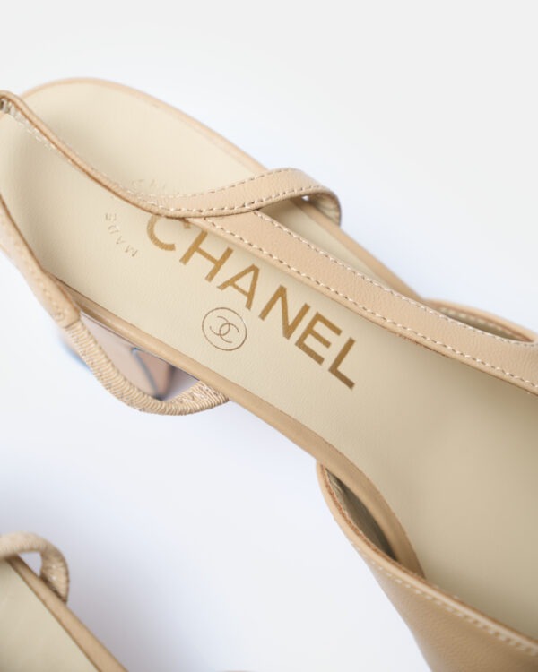 Chanel Beige Black Goatskin Grosgrain Slingback Sandals