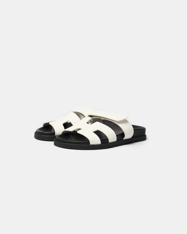 Hermès Chypre White Calfskin Sandals