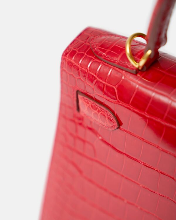 Hermès Kelly 28 Rouge de Coeur Alligator GHW