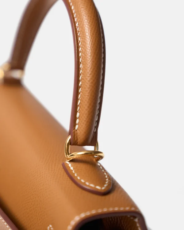 Hermès Kelly 25 Gold Epsom GHW - Image 11